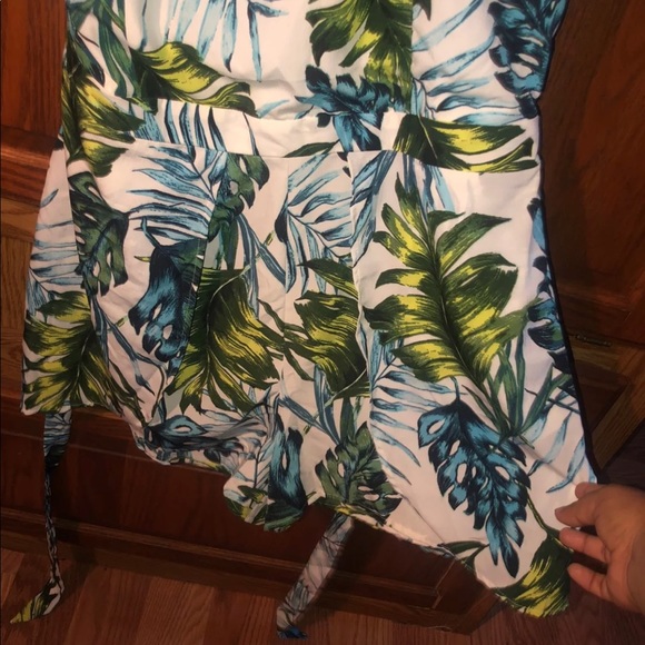Romper - Picture 3 of 3